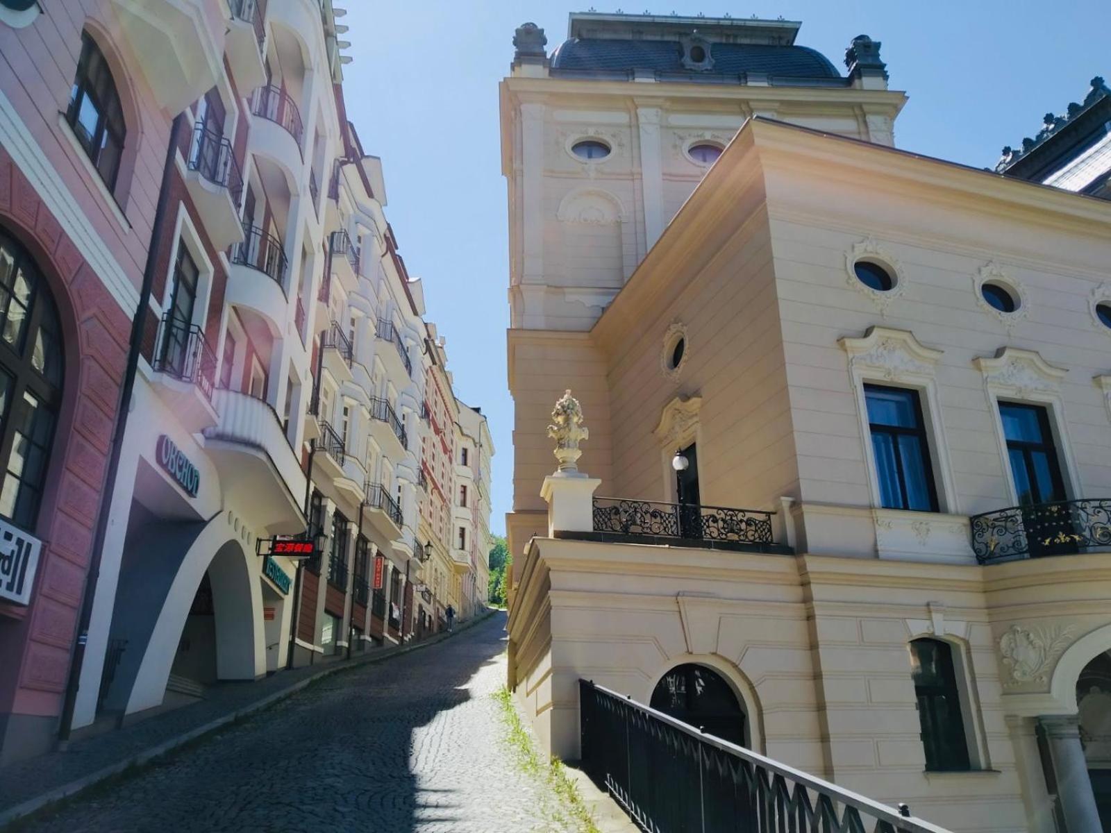 Romanceart Apartments Karlovy Vary Esterno foto