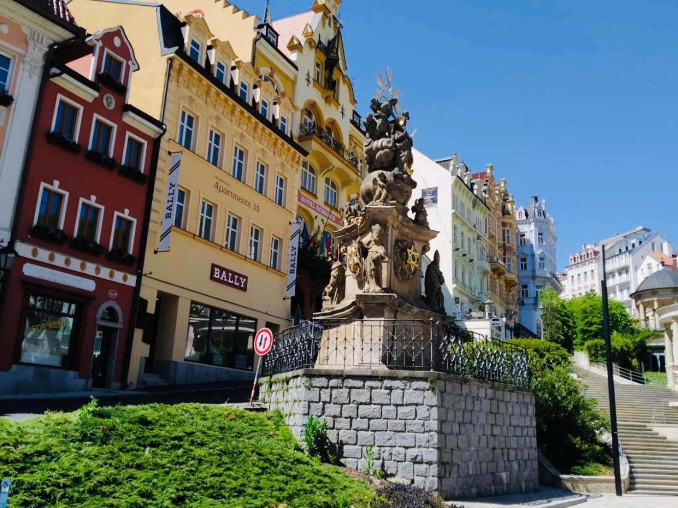 Romanceart Apartments Karlovy Vary Esterno foto