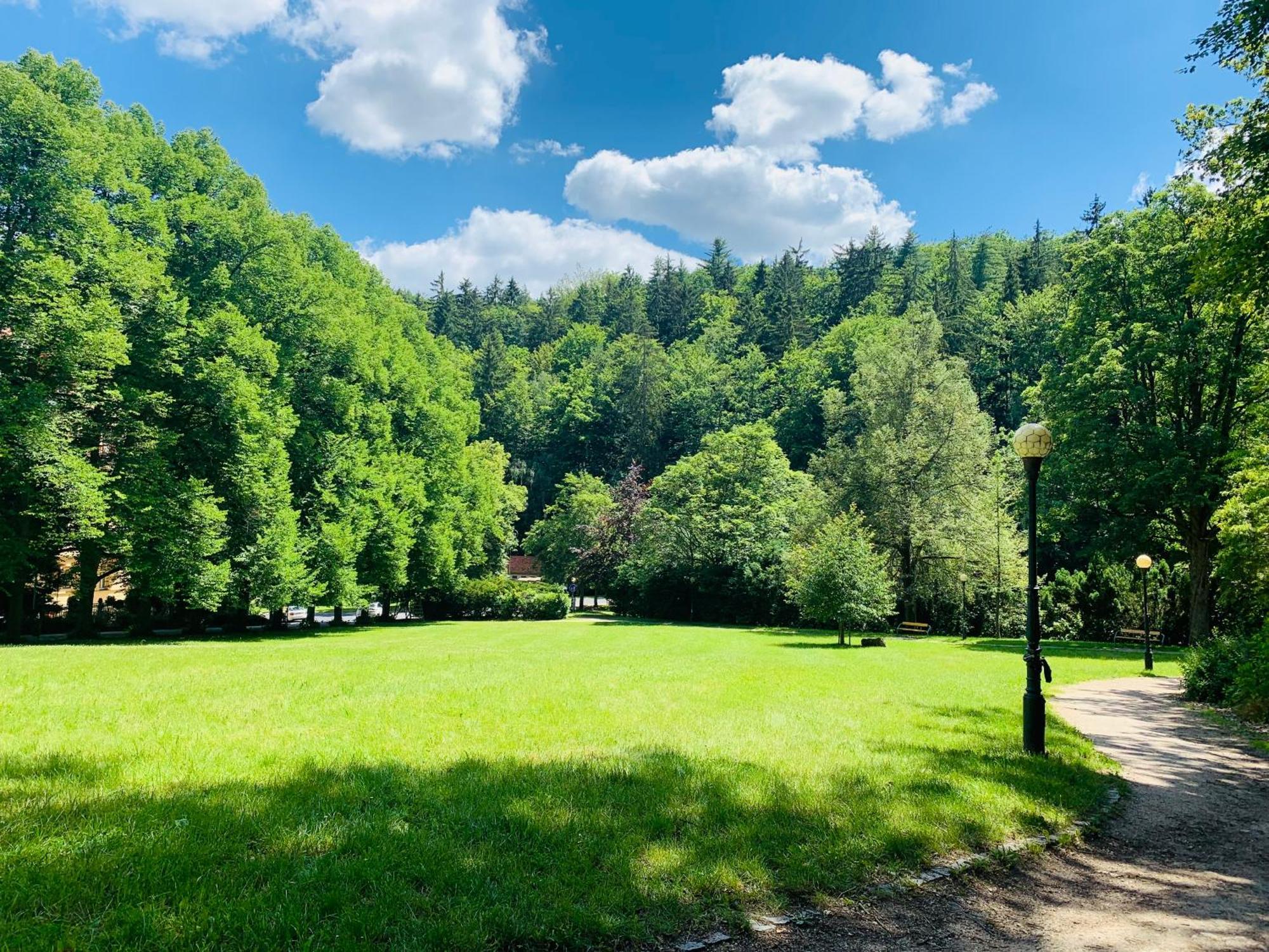 Romanceart Apartments Karlovy Vary Esterno foto